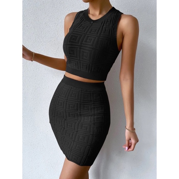 Camila Crop Knit Top & Skirt - Picture 5 of 8